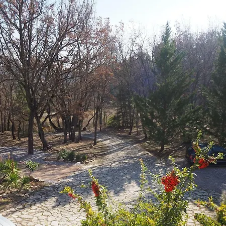 بيت للعطل Charmantes Mit Garten By Interhome Pierrevert