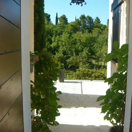 Charmantes Mit Garten By Interhome *