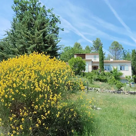 بيت للعطل Charmantes Mit Garten By Interhome Pierrevert