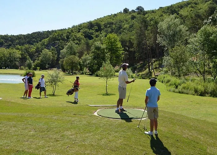 Holiday home Charmantes Mit Garten By Interhome